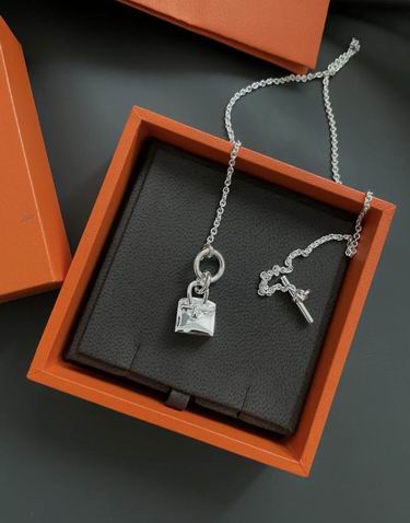 Hermes Necklace 05lyh102 (1)