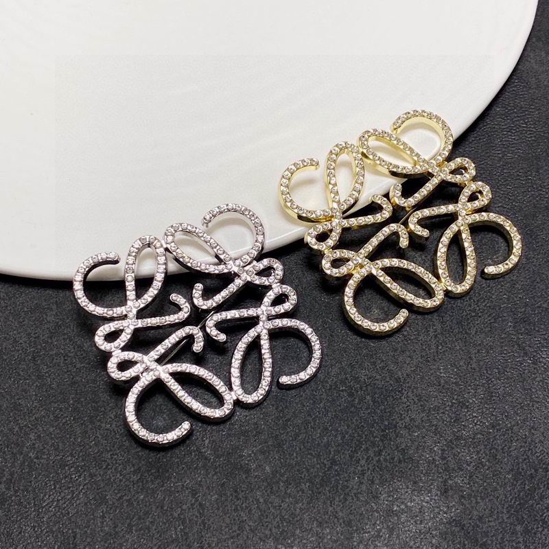 Loewe brooch 04lyx20 (9)