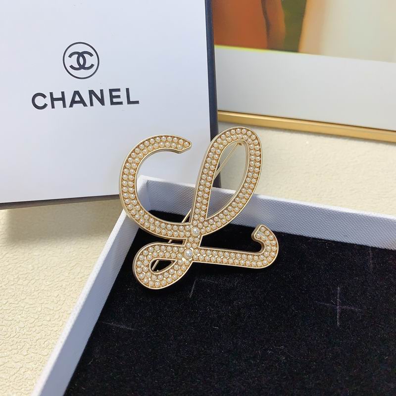 Loewe brooch 05lyx25 (11)