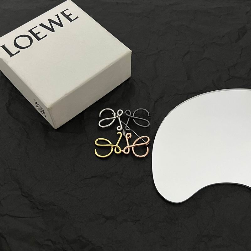 Loewe brooch 06lyx26 (4)