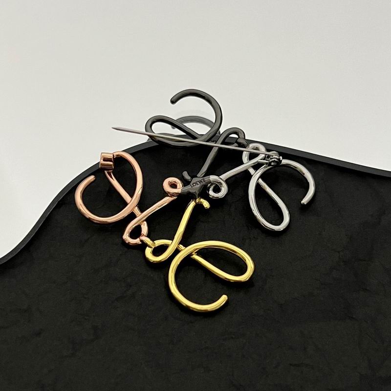 Loewe brooch 06lyx26 (9)