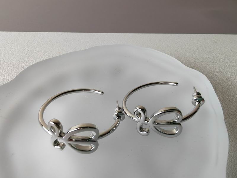 Loewe earring 05lyx43 (2)