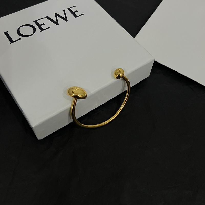 Loewe earring 05lyx48 (2)