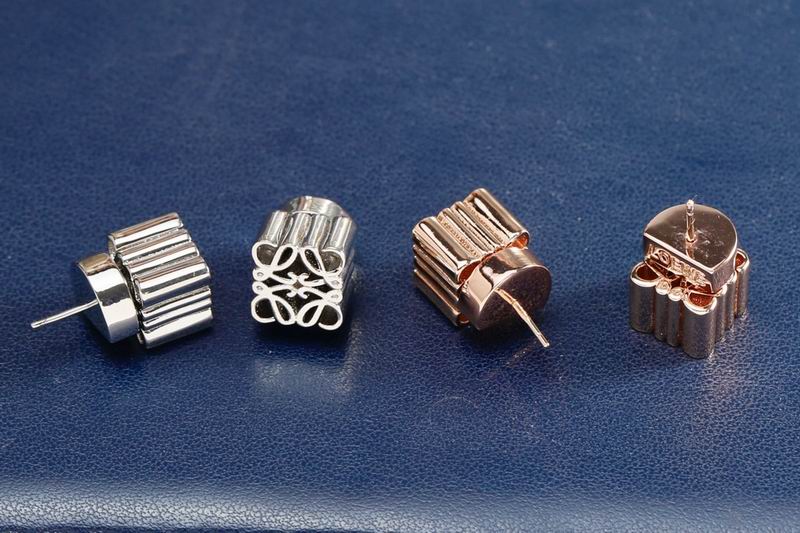 Loewe earring 06lyx80 (2)