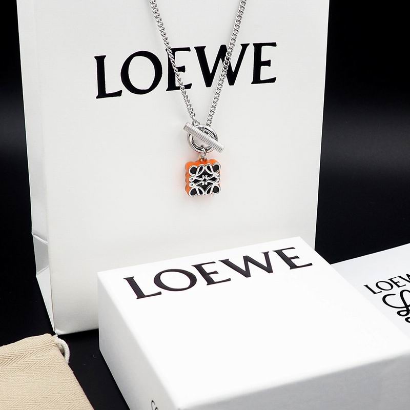 Loewe necklace 04lyx17 (12)
