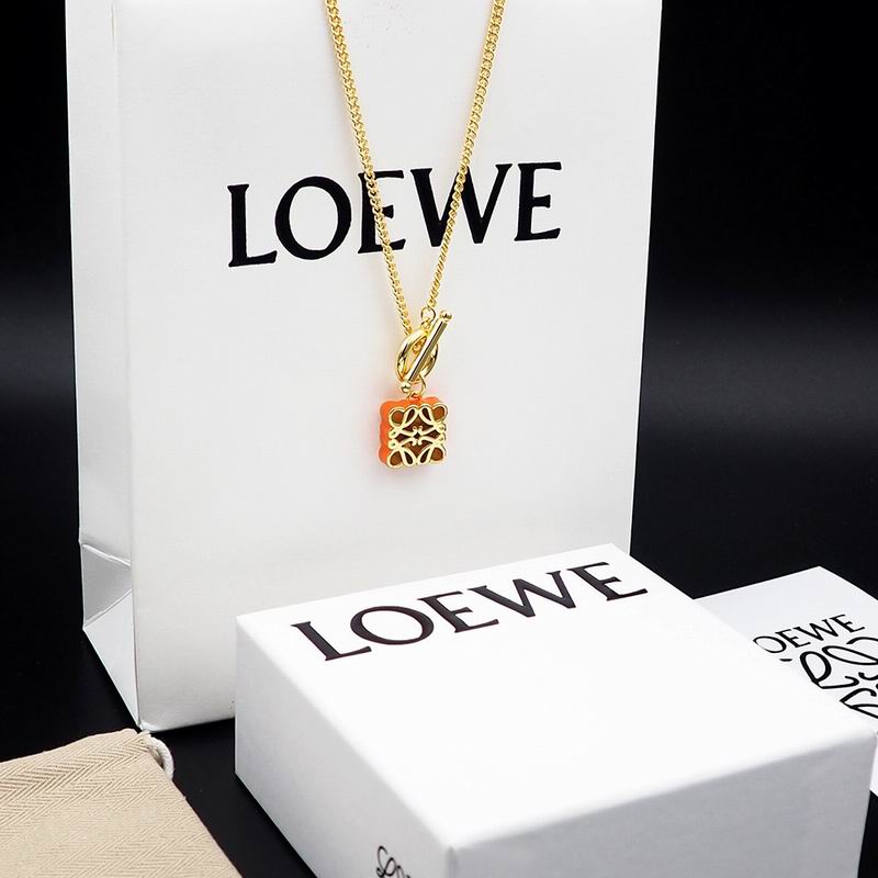 Loewe necklace 04lyx17 (5)