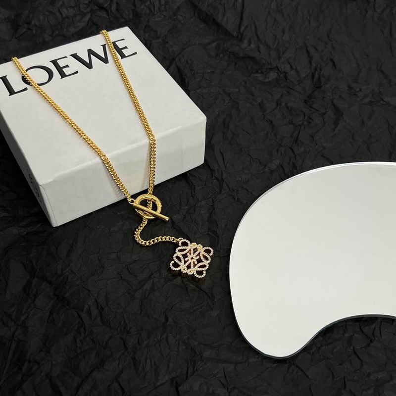 Loewe necklace 05lyx21 (1)