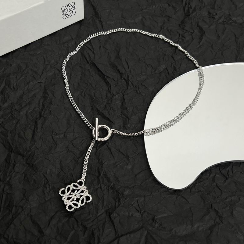 Loewe necklace 05lyx21 (10)