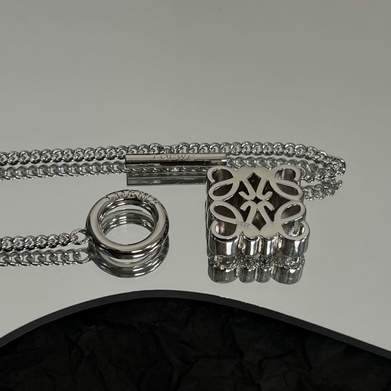Loewe necklace 05lyx21 (16)