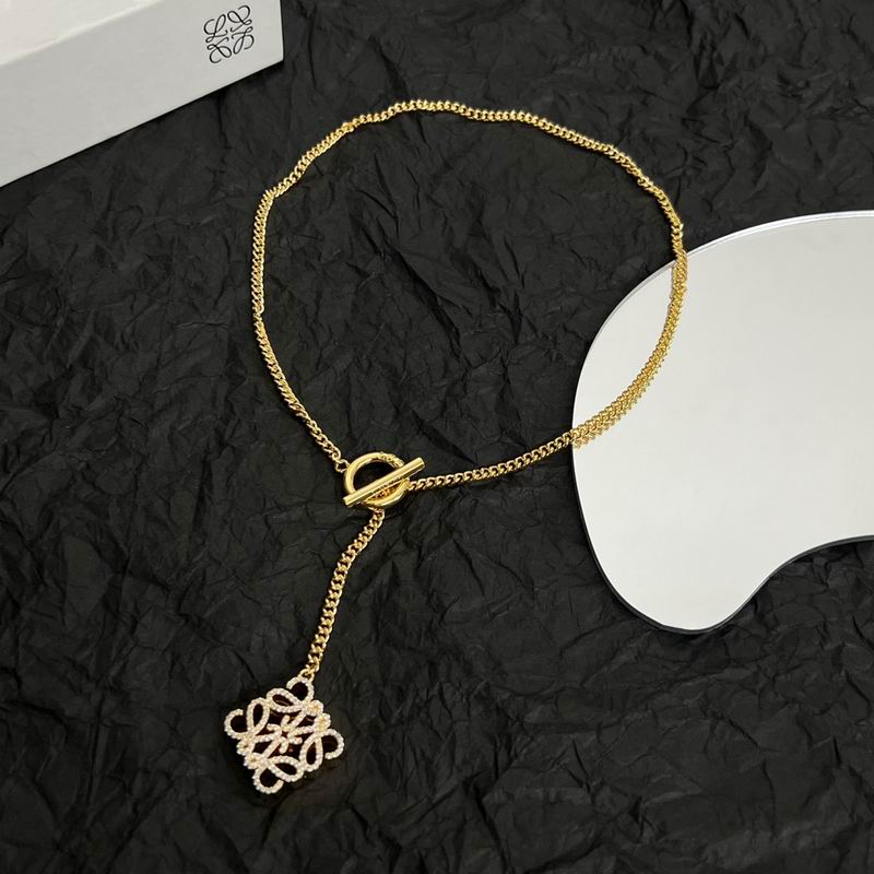 Loewe necklace 05lyx21 (2)
