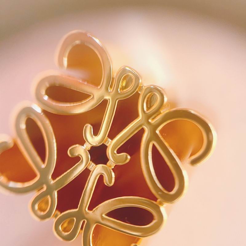 Loewe necklace 05lyx22 (9)