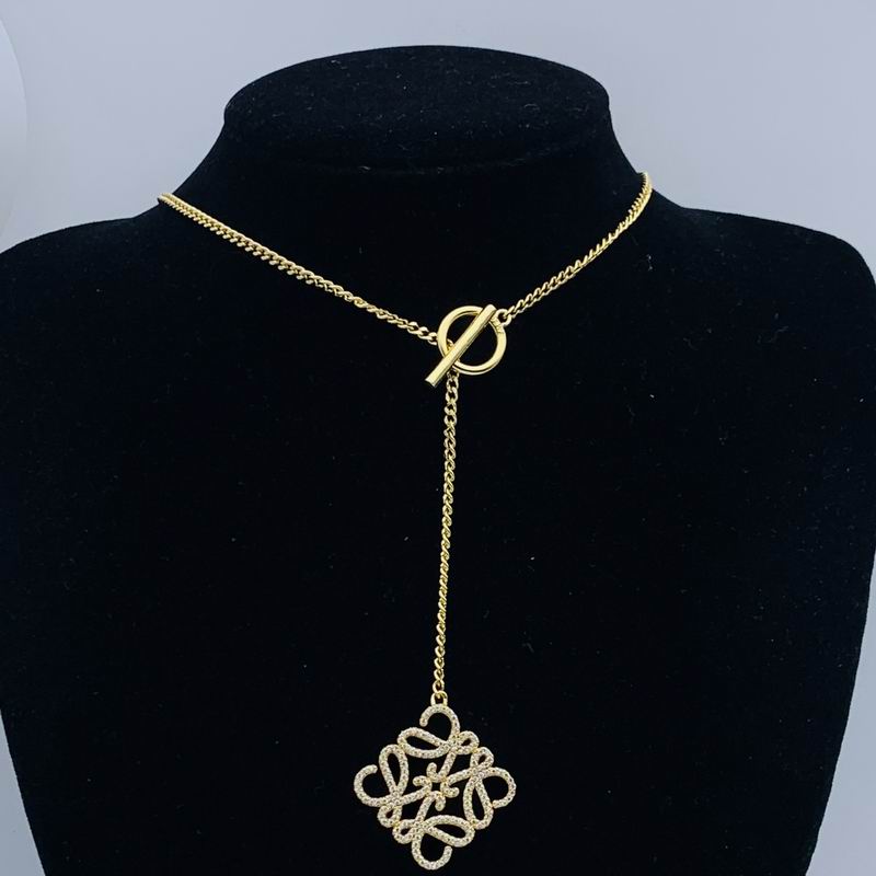 Loewe necklace 06lyx27