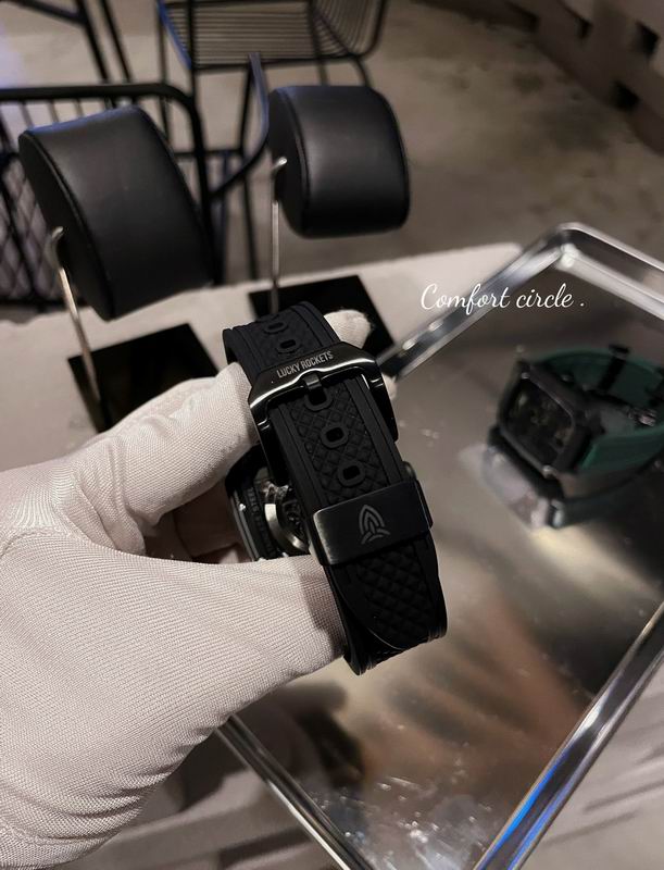 Luck Rockets 45mm 05 (11)