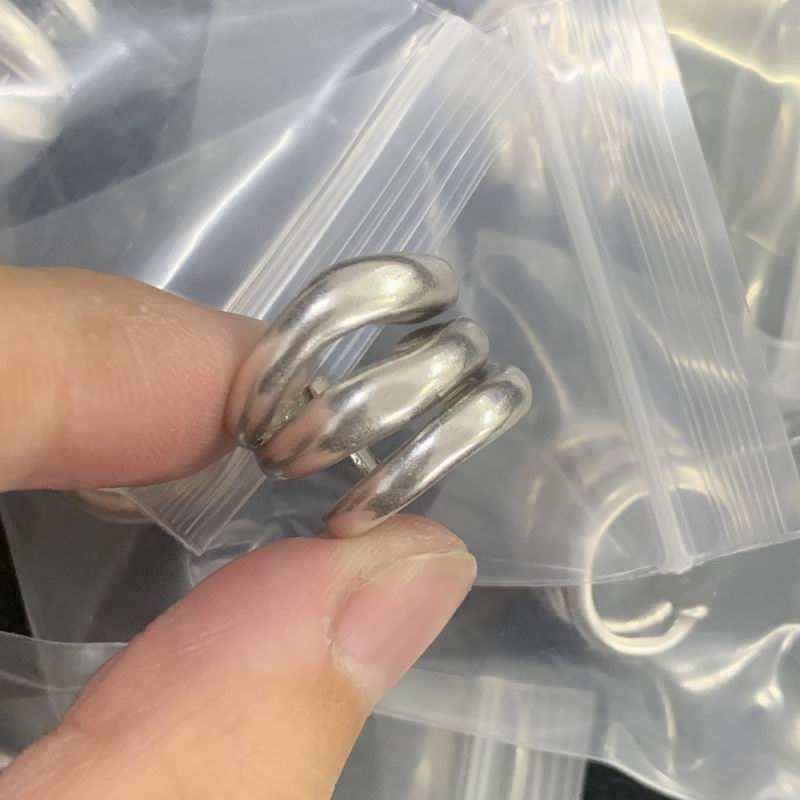 McQueen earring 05lyx10 (2)