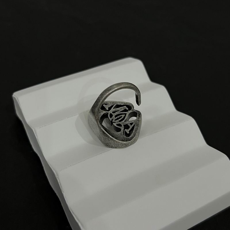 McQueen ring 05lyx2 (11)