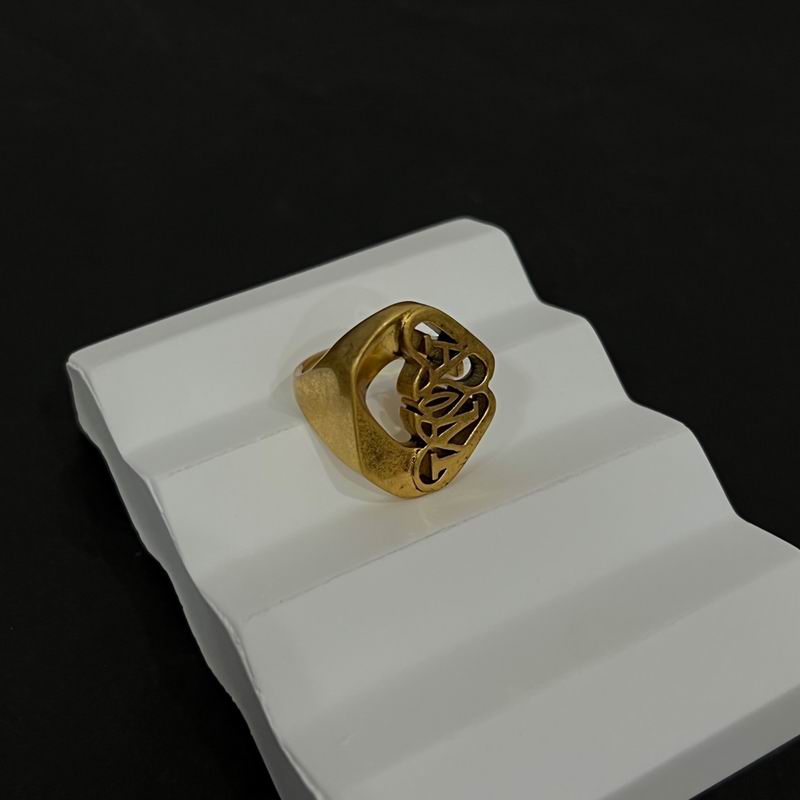 McQueen ring 05lyx2 (4)