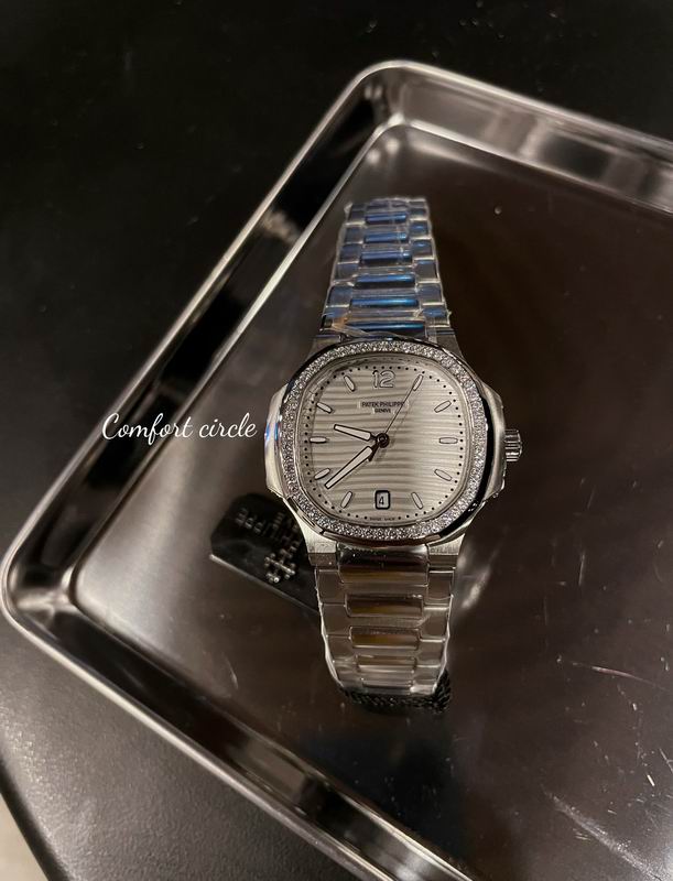 Patek Philippe 35mm 08 (3)