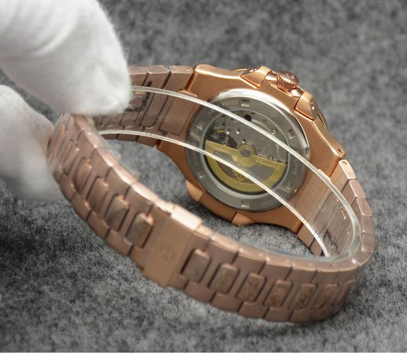 Patek Philippe 42.5X11 (3)