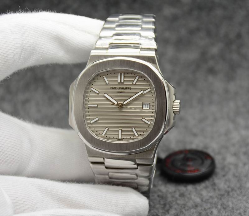 Patek Philippe 42.5X11 (8)