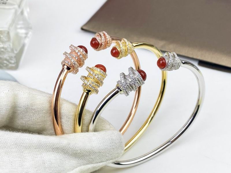 Piaget bracelet 05lyx13 (1)