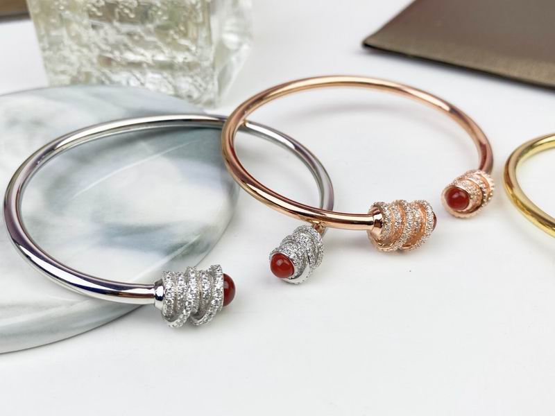 Piaget bracelet 05lyx13 (3)