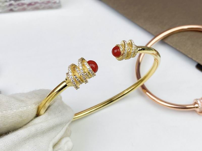 Piaget bracelet 05lyx13 (4)