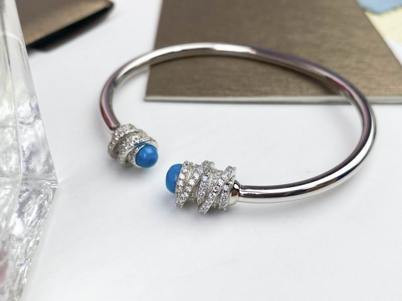 Piaget bracelet 05lyx14 (7)