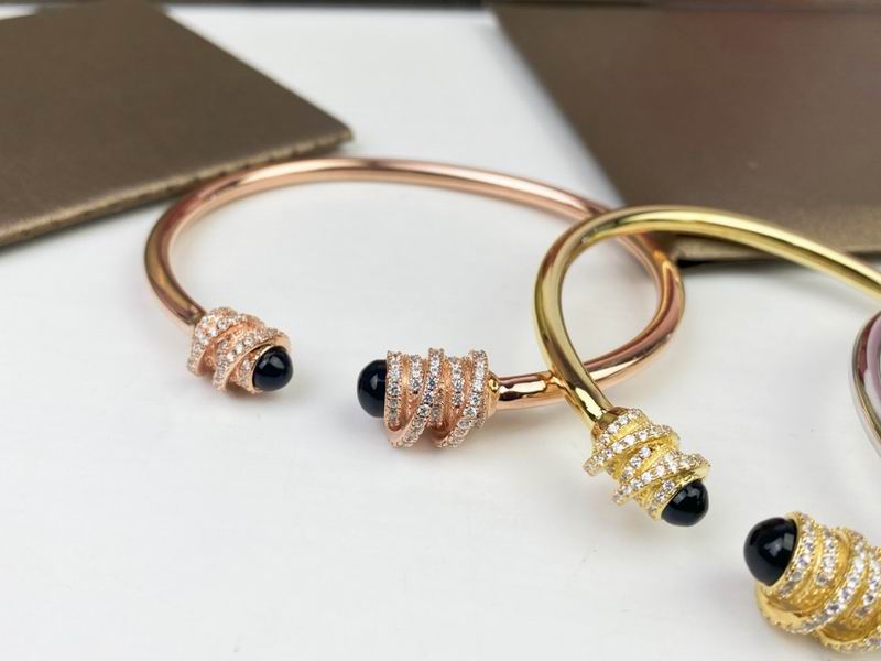 Piaget bracelet 05lyx18 (2)