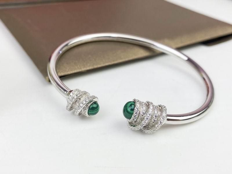 Piaget bracelet 05lyx19 (5)