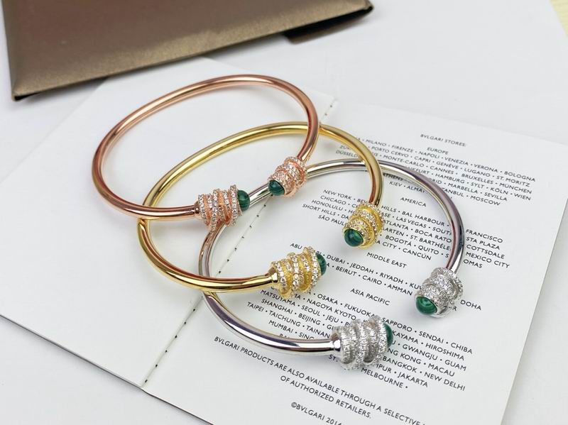 Piaget bracelet 05lyx19 (8)