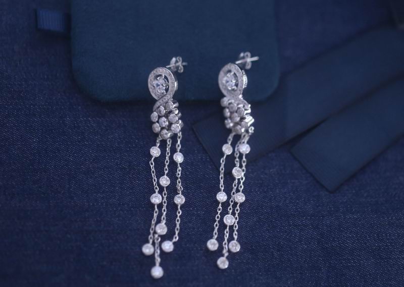 Piaget earring 05lyx17 (4)