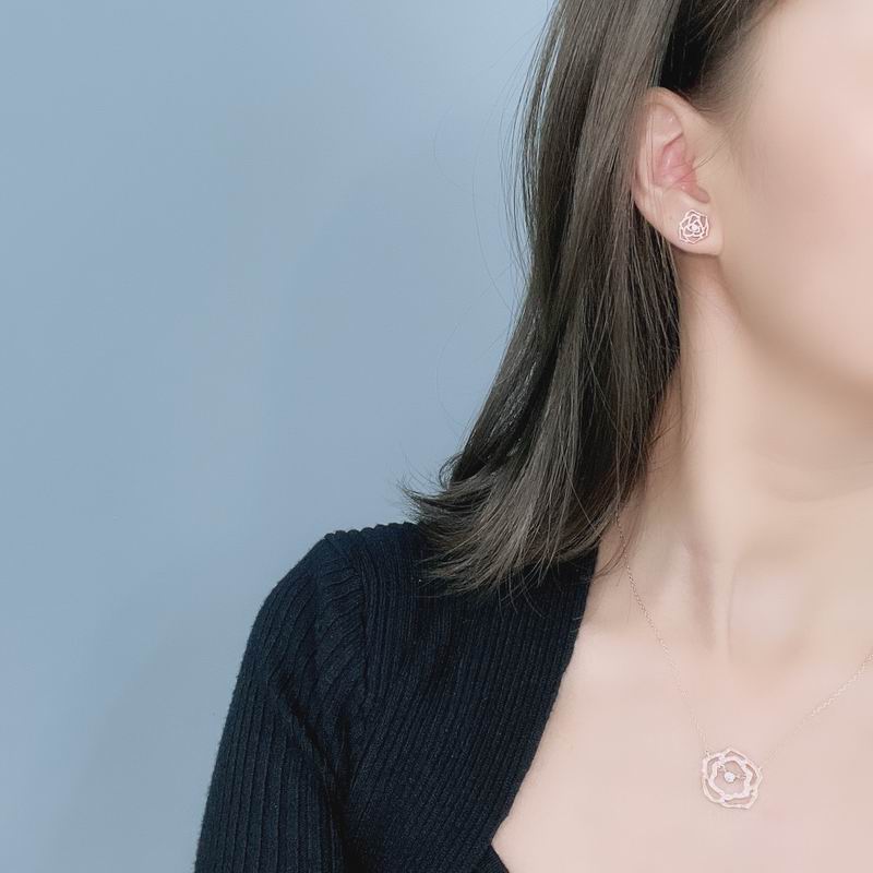 Piaget necklace 03lyx4 (8)