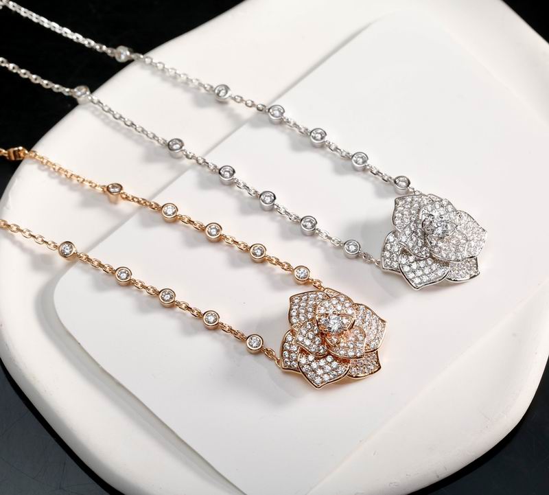 Piaget necklace 04lyx11 (1)