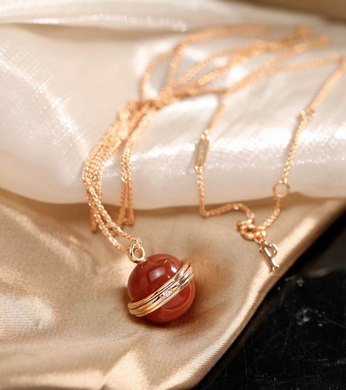 Piaget necklace 04lyx8 (3)