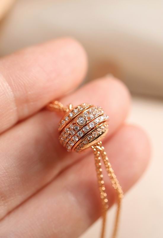 Piaget necklace 04lyx9 (2)