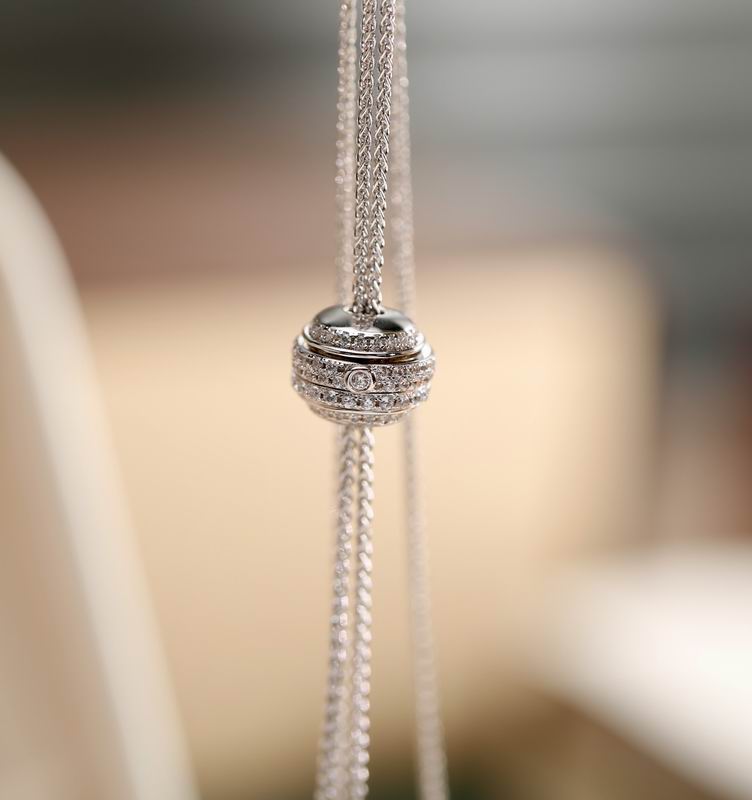 Piaget necklace 04lyx9 (5)