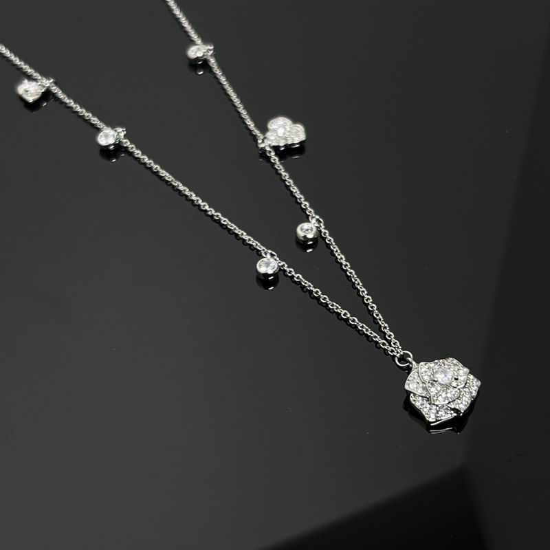 Piaget necklace 05lyx15 (2)