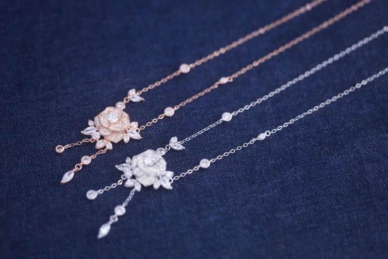 Piaget necklace 05lyx20 (1)