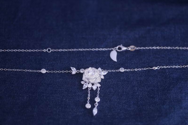 Piaget necklace 05lyx20 (2)