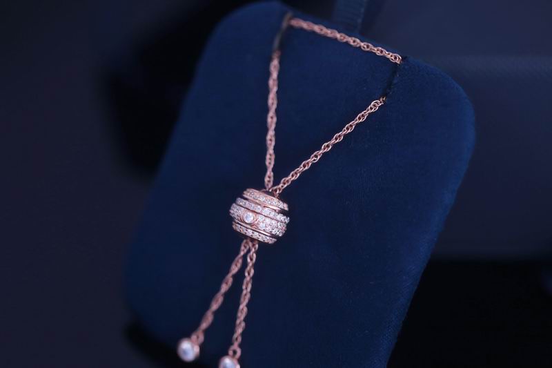 Piaget necklace 05lyx22 (3)