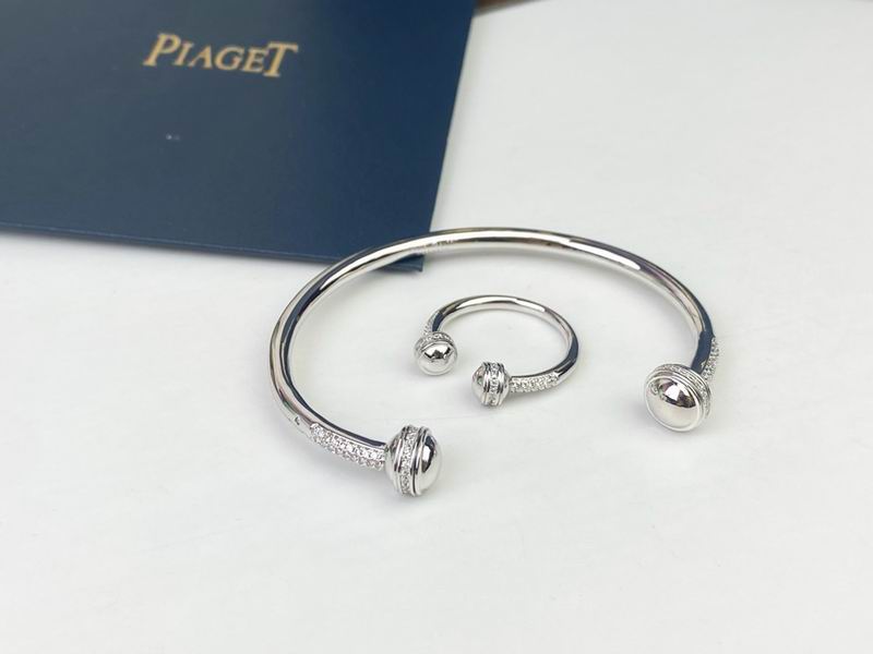 Piaget suits 05lyx2 (1)