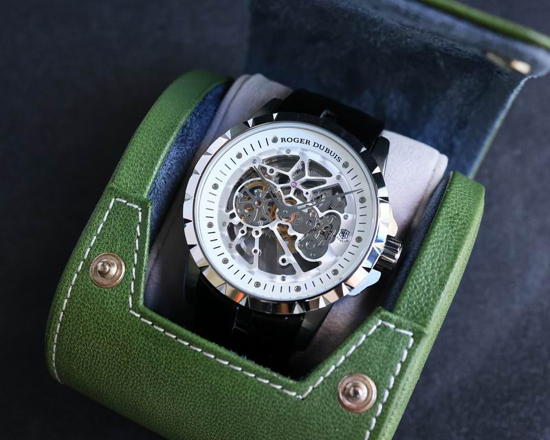 Roger Dubuis 46mm (43)