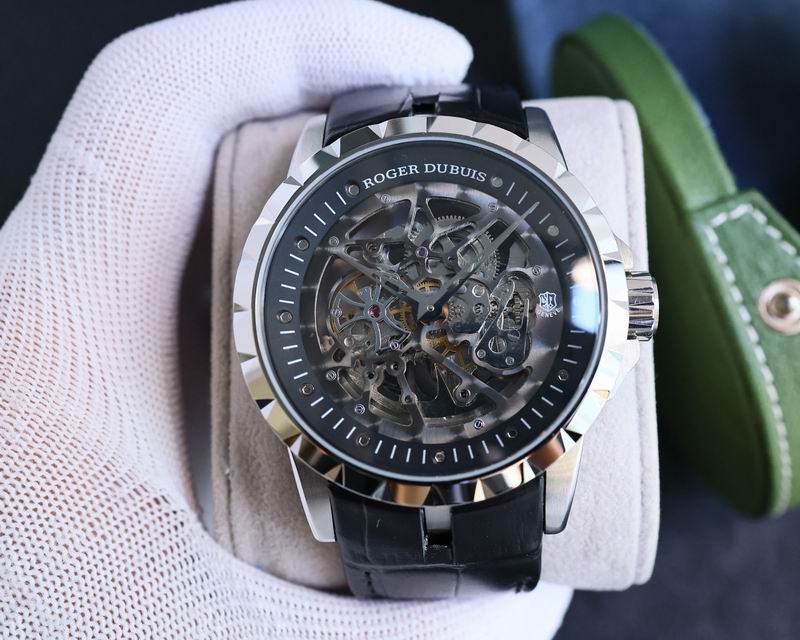 Roger Dubuis 46mm (50)