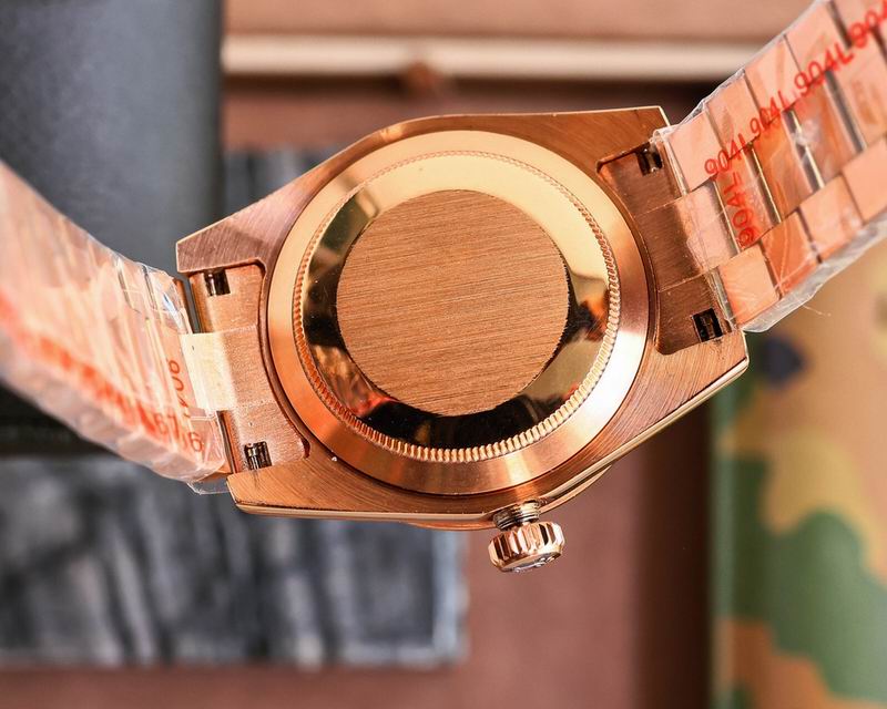 Rolex 40mm 13-Date Just (4)