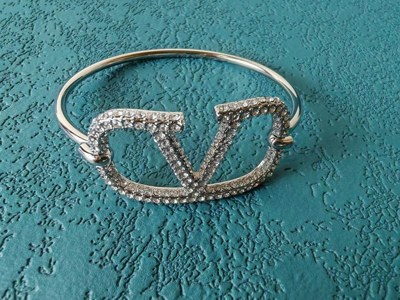 Valentino bracelet 04lyx20 (2)