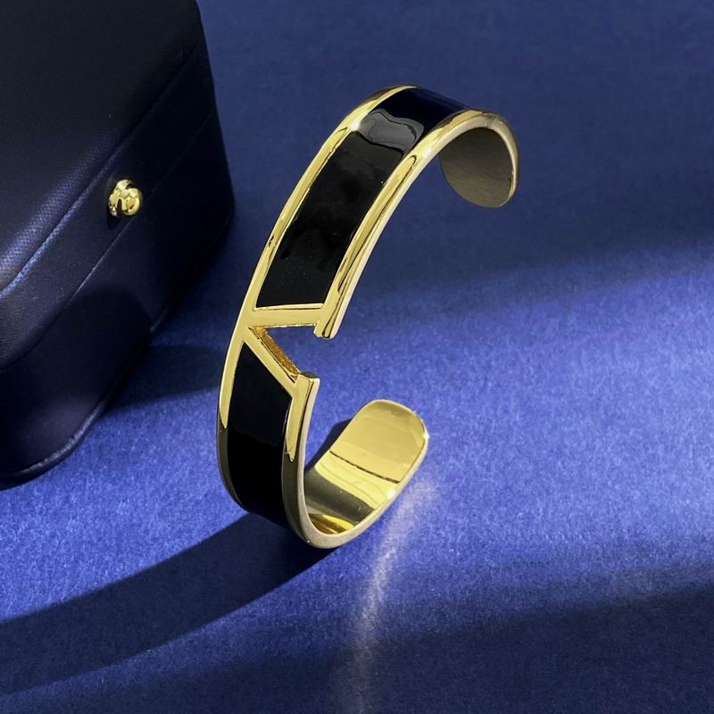 Valentino bracelet 05lyx32 (4)