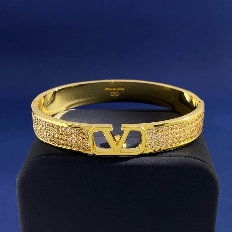 Valentino bracelet 05lyx39 (5)
