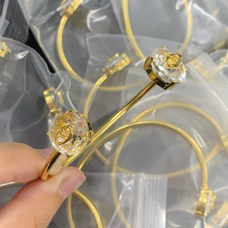 Valentino bracelet 06lyx40 (3)