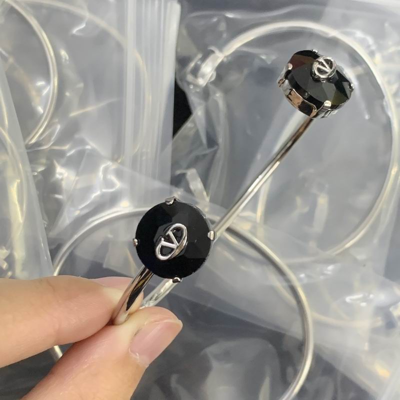 Valentino bracelet 06lyx48 (2)