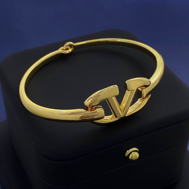 Valentino bracelet 06lyx56 (2)